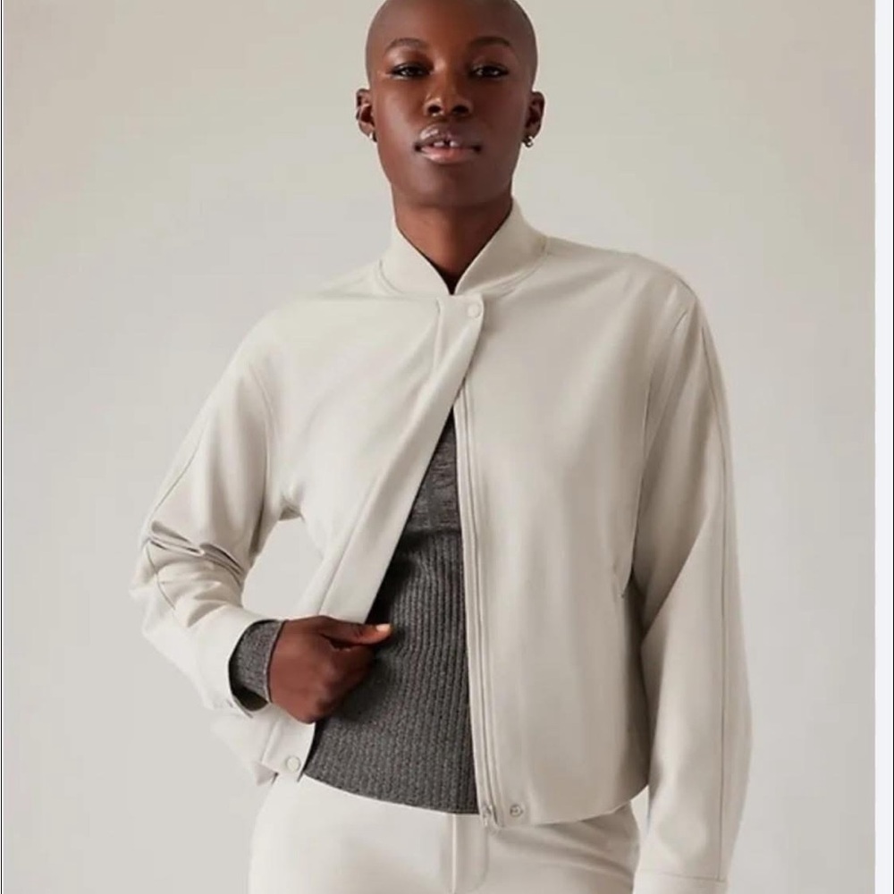 Women's Cream Jacket